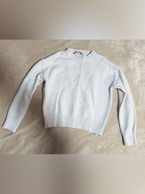 Zara White Crewneck Sweater